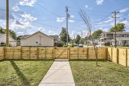 Вилла New Build 5 Min To Broadway Sleeps 10 Нэшвилл Экстерьер фото